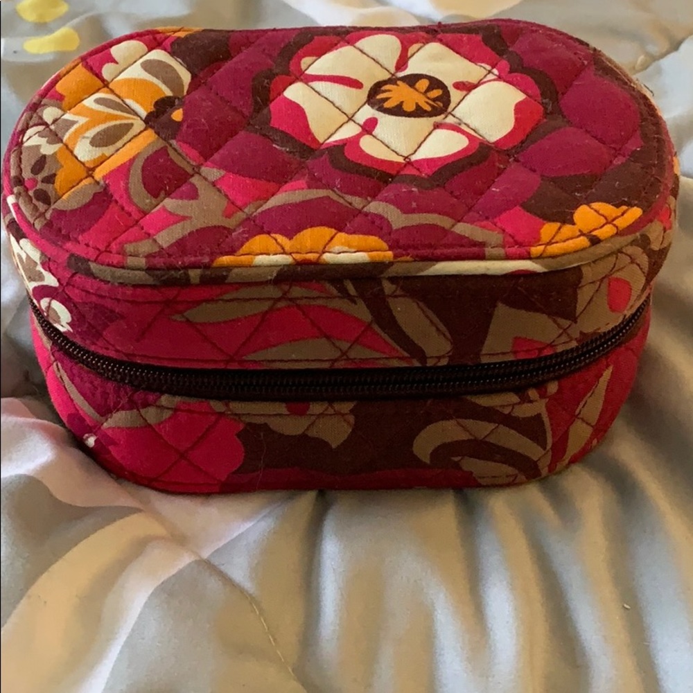 Jewelry case